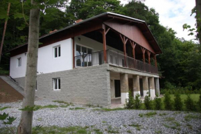 Chata Marine, Bítov